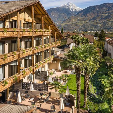 Mondi Hotel Tscherms Cermes Exterior foto